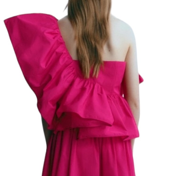 NWT Zara Fuschia Pink Voluminous Asymmetric One Shoulder Ruffled Crop Top - M - Picture 3 of 16